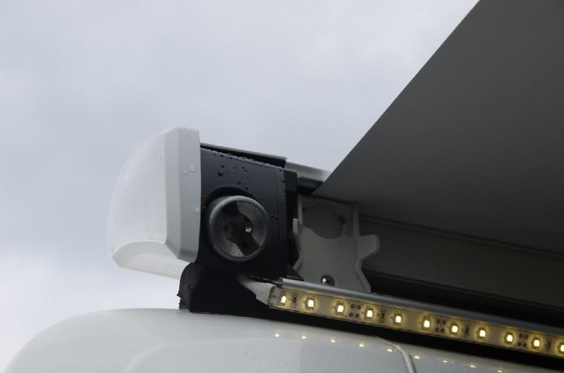 LED Mounting Rail TO 6200 / 9200 - Silver 1