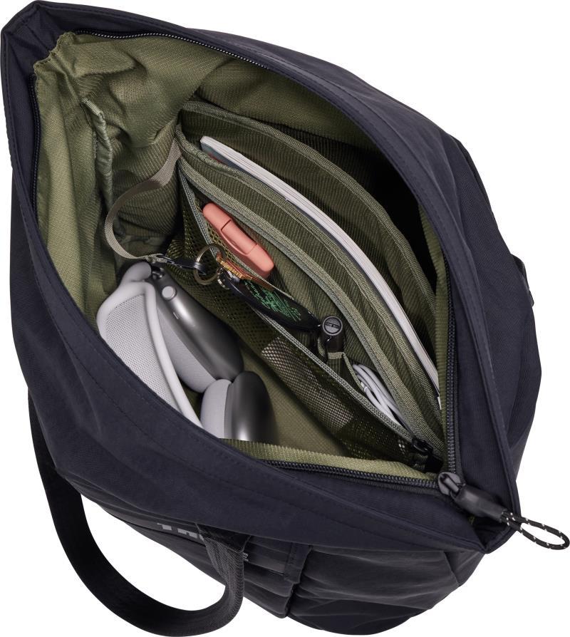 Paramount Tote 22L - Black 8