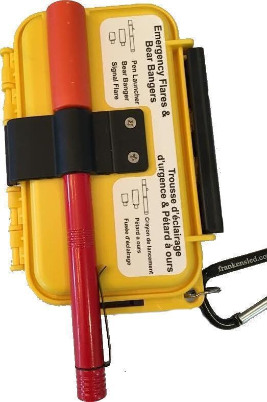 Kit 01 - Hard Case, Pen Launcher, 2 Bear Bangers & 3 Flares - Not Applicable 1