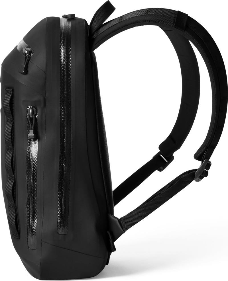 Cayo 15L Backpack - black 1