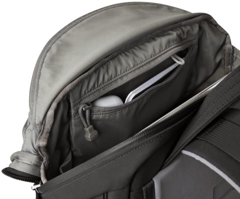 Crossroads Backpack 22L - black 1