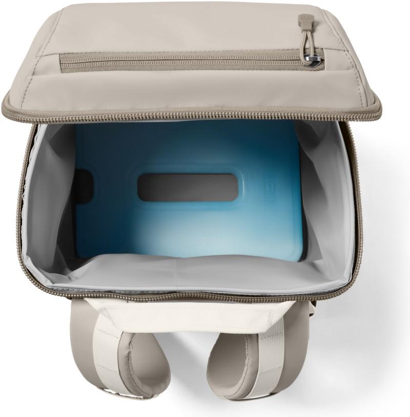 Daytrip 20L Backpack - cape taupe 1