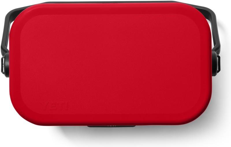 Roadie 8 - rescue red 1