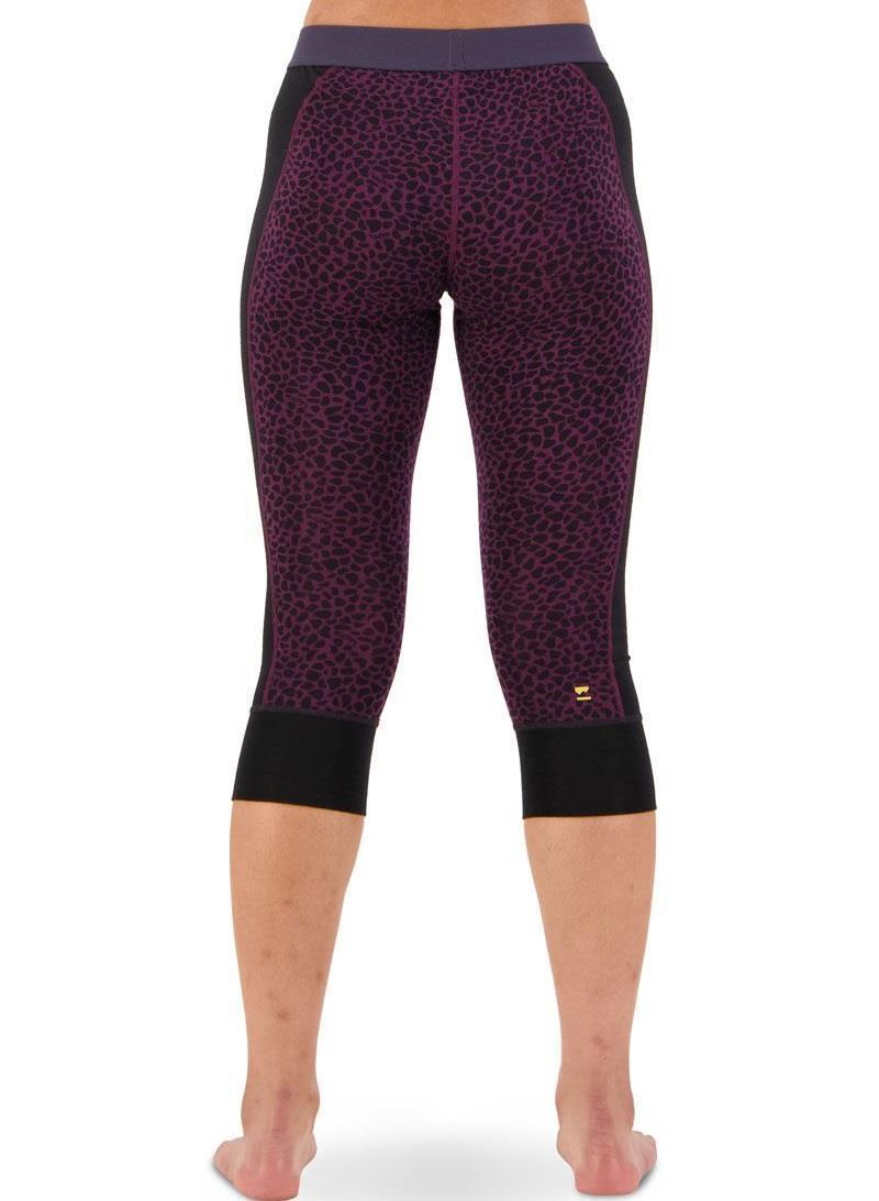 Cascade 3/4 Leggings - AOP - Womens - Winter Leopard 3