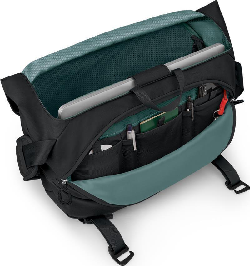 Metron 18 Messenger - Black 3