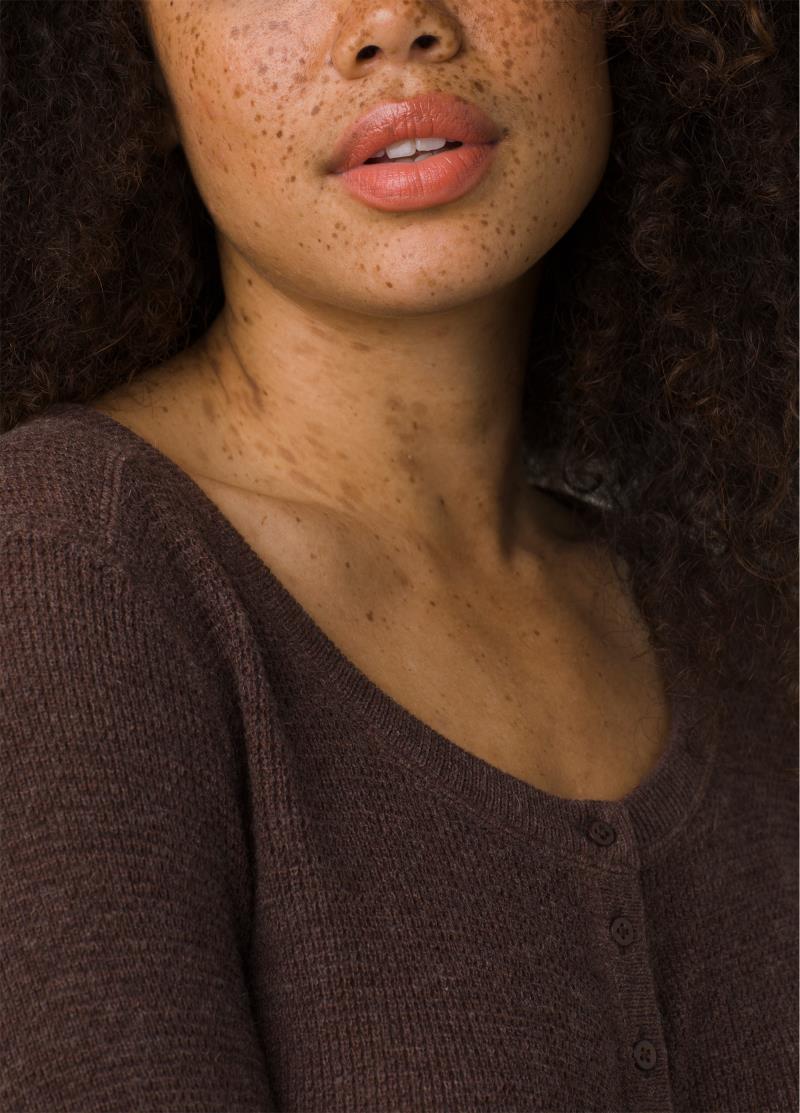 Milani Henley - Womens - Clove 4