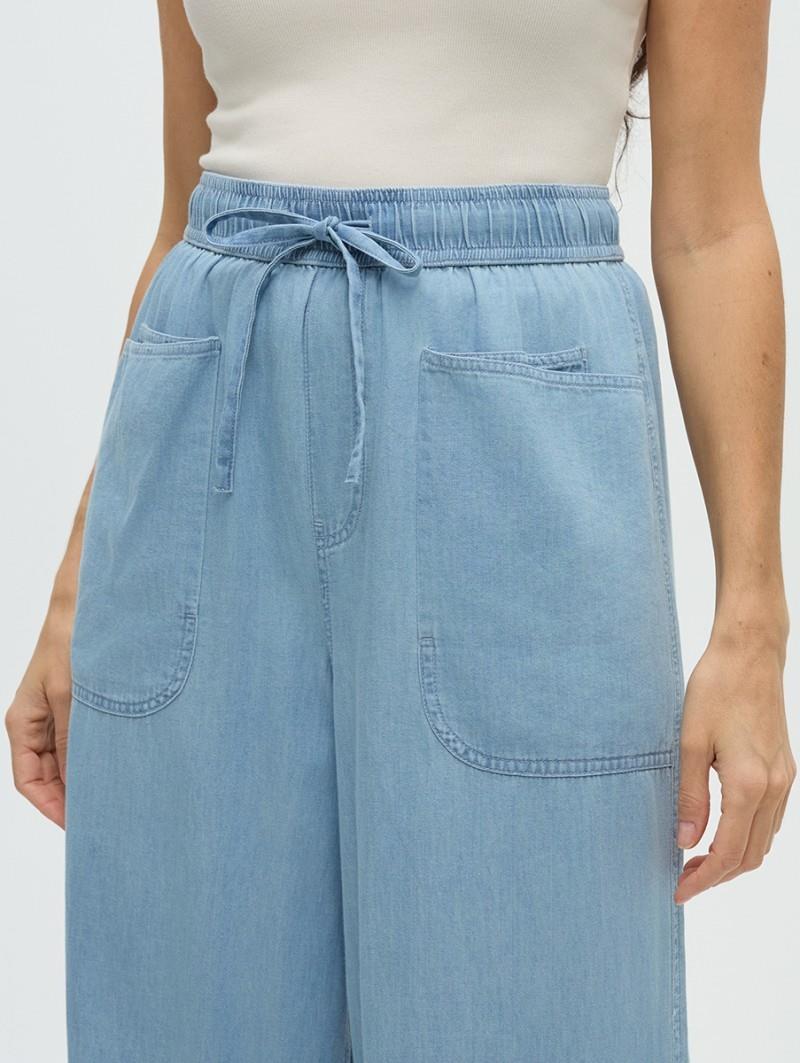 Crestwood Pants - Womens - light wash 1