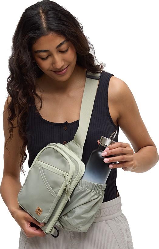 Newport Sport Sling - light moss 1