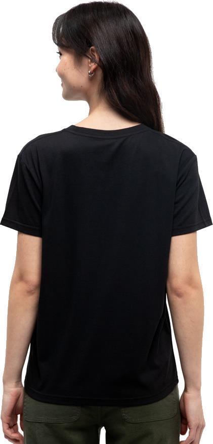 Tentree Clifftop T-Shirt - Womens - meteorite black / agave green 1