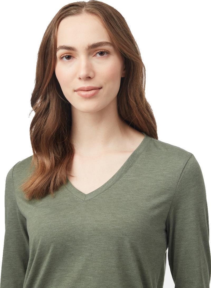 TreeBlend V-Neck LS T-Shirt - Womens - Agave Green 3