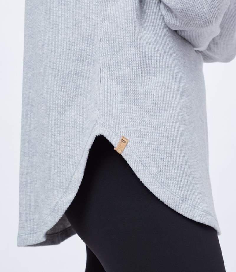TreeWaffle Turtleneck LS - Womens - hi rise grey heather 1