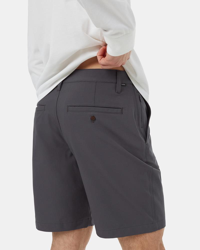 inMotion Latitude Shorts - Mens - Graphite 2