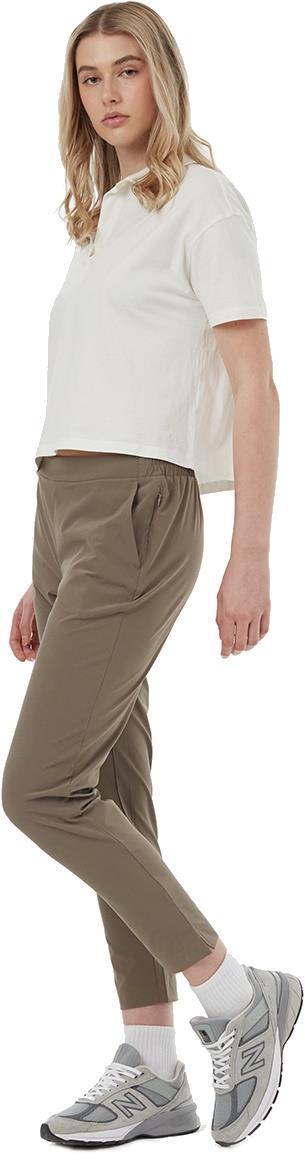 inMotion Lightweight Pants - Womens - Falcon 3